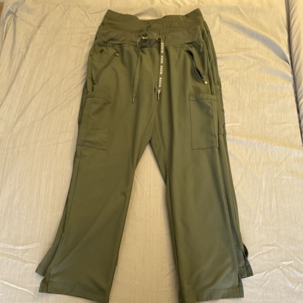 Med Couture Women’s Small Scrub Medical Pants Green Solid Cargo Pockets 3-Pack